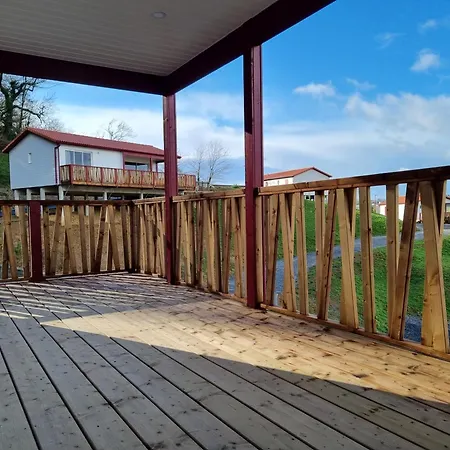 Chalet Etxean, De 1 A 6 Personnes, Terrain Prive Et Piscine. Campsite