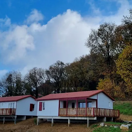 Chalet Etxean, De 1 A 6 Personnes, Terrain Prive Et Piscine. *